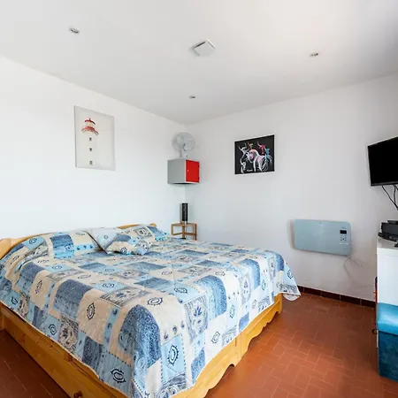 Le Tau - Appt Proche Pour 5 * Les Saintes-Maries-de-la-Mer